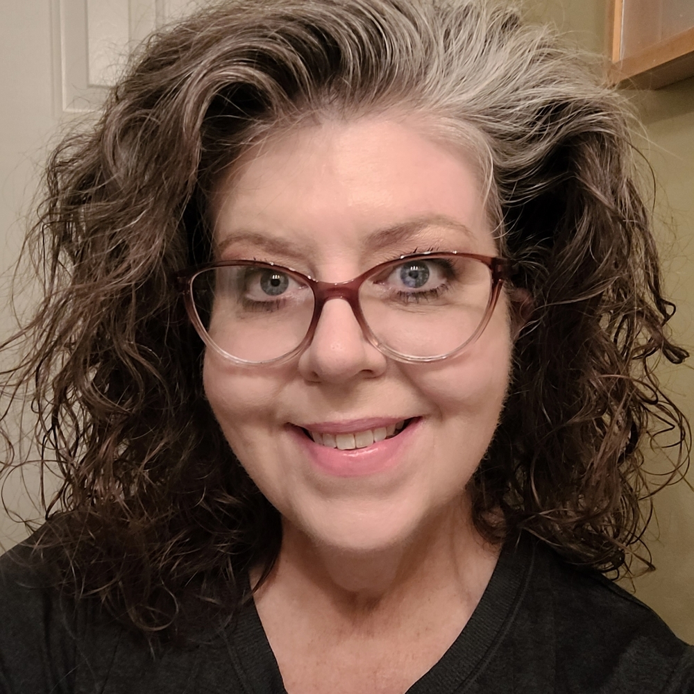 Meet your Posher, Stacie